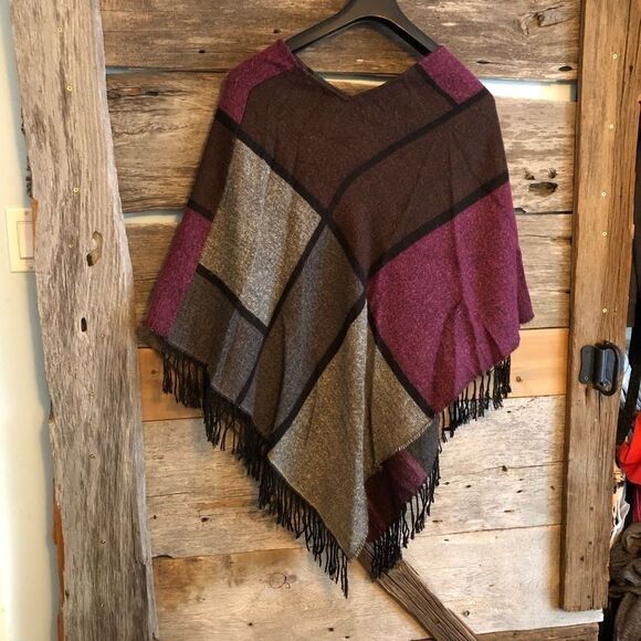 color block poncho size S/M - Picture 2 of 2